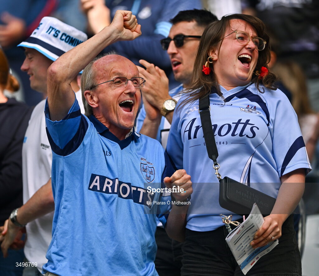 28 June 2026; Dublin supporters celebrate their side's first goal, a penalty from Con O'Callaghan, during the GAA Football All-Ireland Senior Championship quarter-final match between Dublin and Galway at Croke Park in Dublin. Photo by Piaras Ó Mídheach/Sportsfile