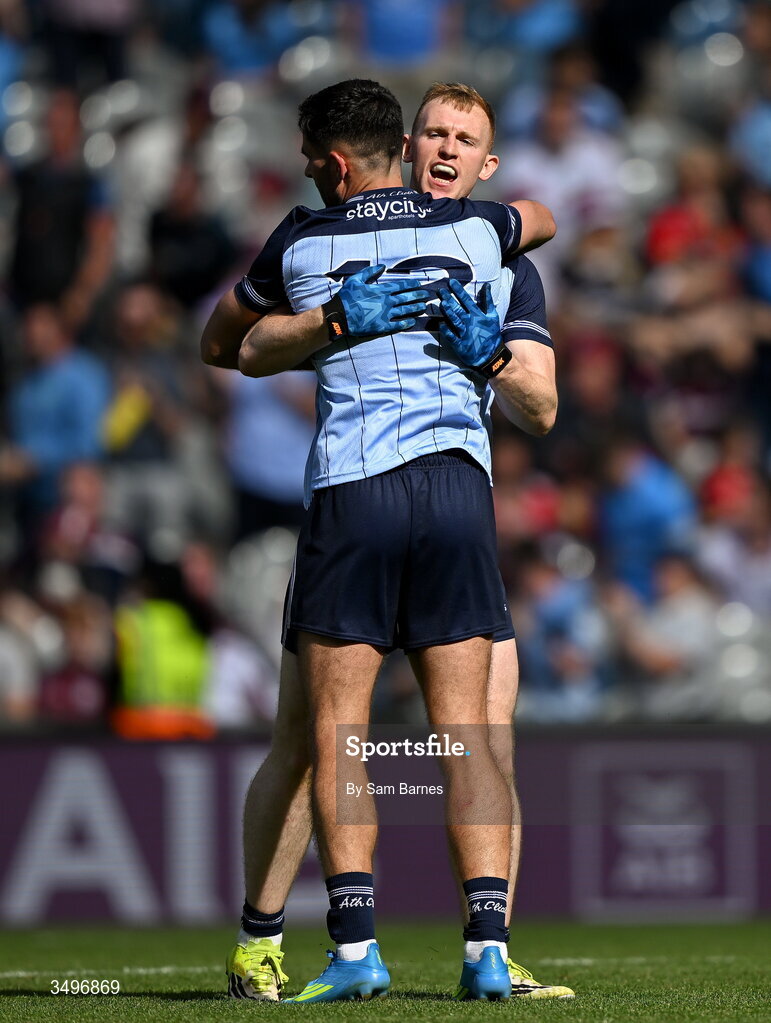 28 June 2026; Josh Bannon of Dublin, right, and teammate Niall Scully celebrate after their side's victory in the GAA Football All-Ireland Senior Championship quarter-final match between Dublin and Galway at Croke Park in Dublin. Photo by Sam Barnes/Sportsfile