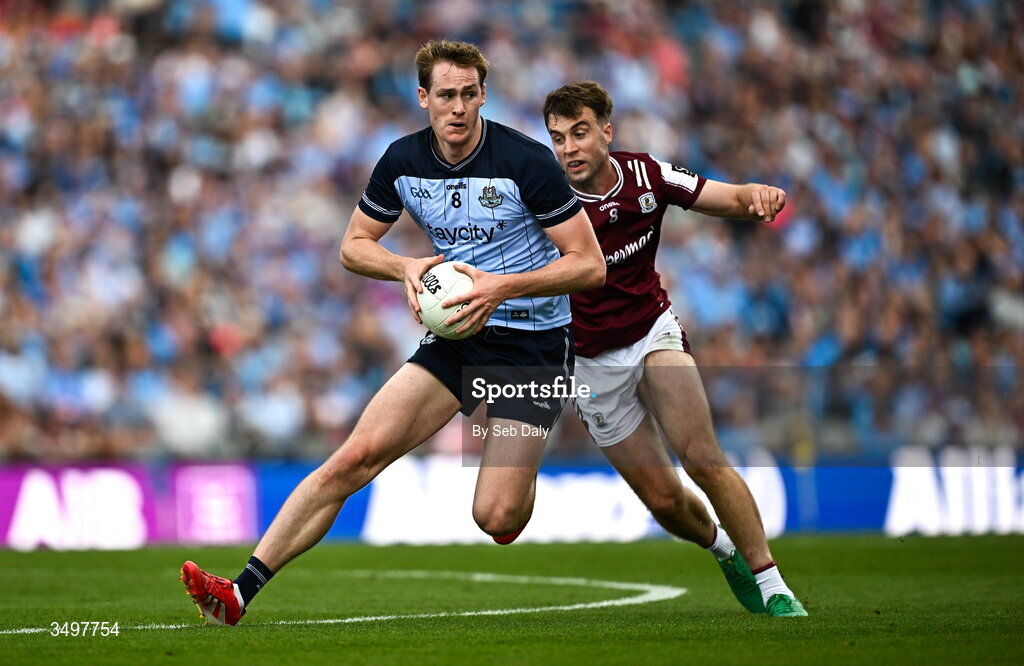 28 June 2026; Peadar Ó Cofaigh Byrne of Dublin in action against Paul Conroy of Galway during the GAA Football All-Ireland Senior Championship quarter-final match between Dublin and Galway at Croke Park in Dublin. Photo by Seb Daly/Sportsfile