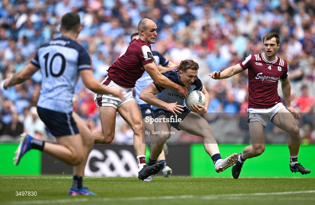 28 June 2026; Paddy Small of Dublin in action against John Maher of Galway during the GAA Football All-Ireland Senior Championship quarter-final match between Dublin and Galway at Croke Park in Dublin. Photo by Sam Barnes/Sportsfile