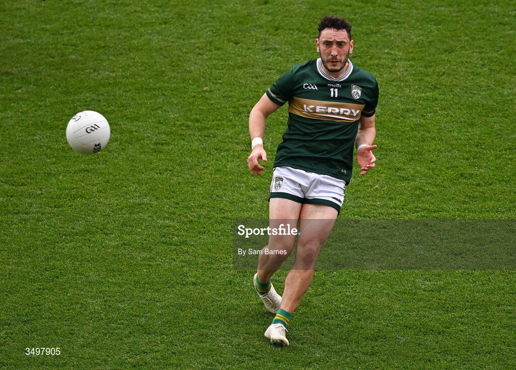 27 June 2026; Paudie Clifford of Kerry during the GAA Football All-Ireland Senior Championship quarter-final match between Kerry and Tyrone at Croke Park in Dublin. Photo by Sam Barnes/Sportsfile