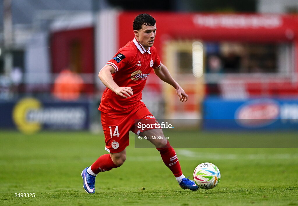 22 June 2026; Ali Coote of Shelbourne during the SSE Airtricity Men’s Premier Division match between Shelbourne and Bohemians at Tolka Park in Dublin. Photo by Ben McShane/Sportsfile