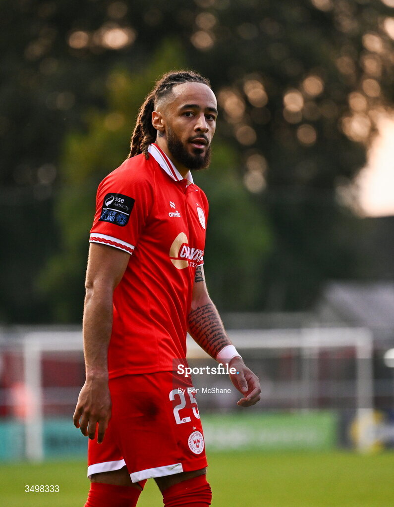22 June 2026; Milan Mbeng of Shelbourne during the SSE Airtricity Men’s Premier Division match between Shelbourne and Bohemians at Tolka Park in Dublin. Photo by Ben McShane/Sportsfile
