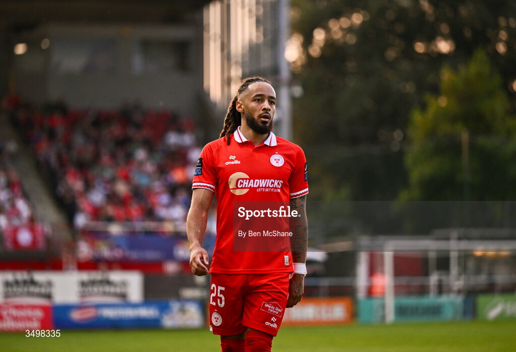 22 June 2026; Milan Mbeng of Shelbourne during the SSE Airtricity Men’s Premier Division match between Shelbourne and Bohemians at Tolka Park in Dublin. Photo by Ben McShane/Sportsfile