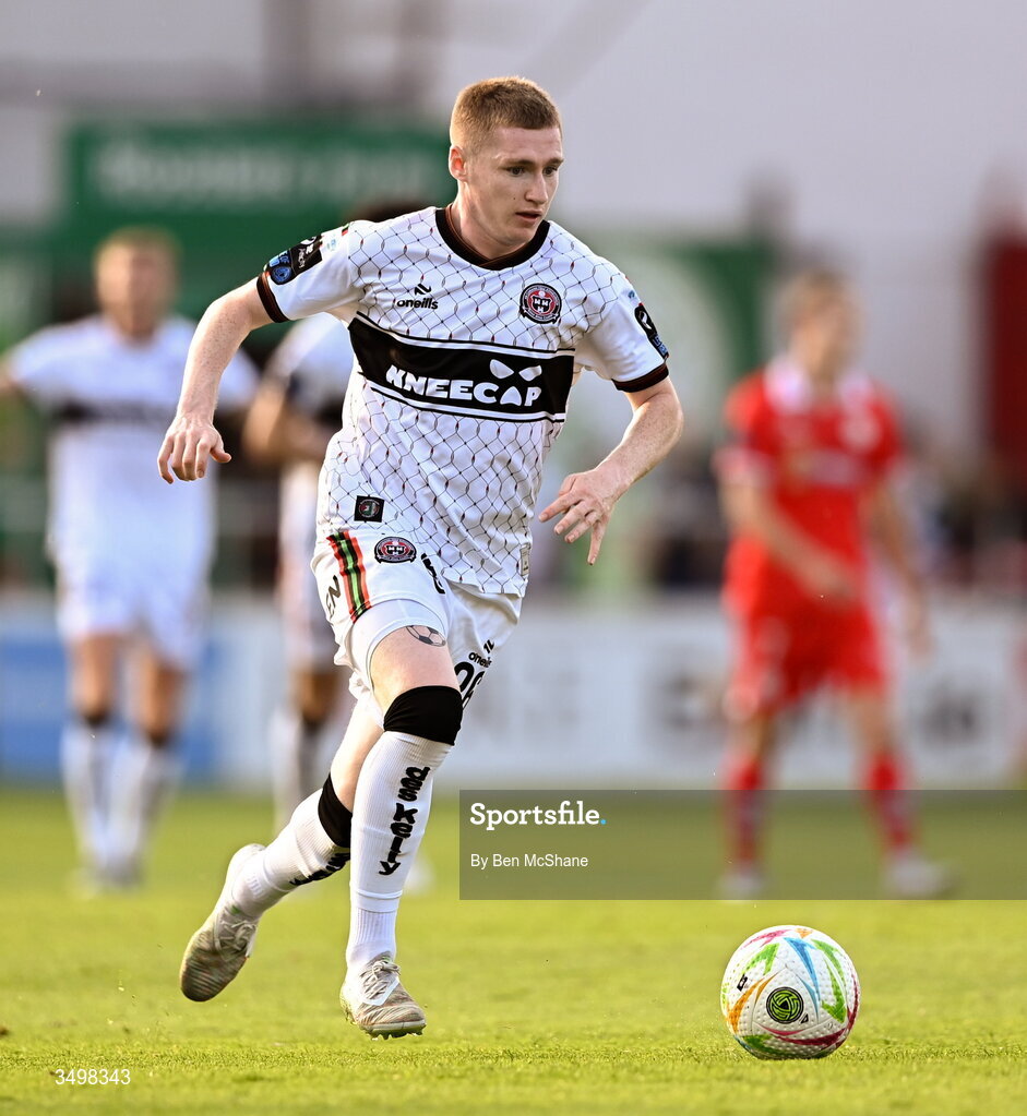 22 June 2026; Ross Tierney of Bohemians during the SSE Airtricity Men’s Premier Division match between Shelbourne and Bohemians at Tolka Park in Dublin. Photo by Ben McShane/Sportsfile