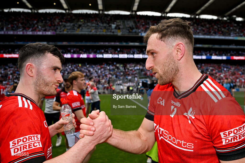 28 June 2026; Louth players Daire Nally, left, and Sam Mulroy celebrate after their side's victory in the GAA Football All-Ireland Senior Championship quarter-final match between Louth and Monaghan at Croke Park in Dublin. Photo by Sam Barnes/Sportsfile