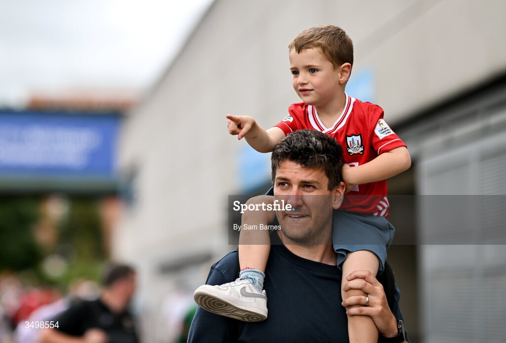 27 June 2026; Cork supporters arrive before the GAA Football All-Ireland Senior Championship quarter-final match between Cork and Mayo at Croke Park in Dublin. Photo by Sam Barnes/Sportsfile