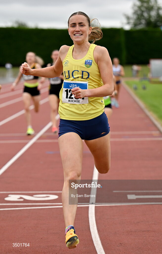 4 July 2026; Zoie Richie of UCD AC, Dublin on her way to winning the under 23 women's 800m during day one of the 123.ie National U20 & U23 Track & Field Championships at Tullamore Harriers Athletics Club in Tullamore, Offaly. Photo by Sam Barnes/Sportsfile