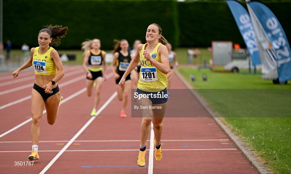 4 July 2026; Zoie Richie of UCD AC, Dublin, centre, on her way to winning the under 23 women's 800m during day one of the 123.ie National U20 & U23 Track & Field Championships at Tullamore Harriers Athletics Club in Tullamore, Offaly. Photo by Sam Barnes/Sportsfile