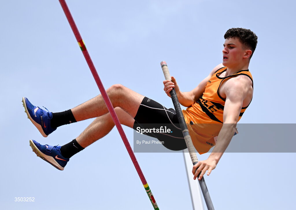 5 July 2026; Fionn Naughton of Leevale A.C., competes in the U20 men's Pole Vault during day two of the 123.ie National U20 & U23 Track & Field Championships at Tullamore Harriers Athletics Club in Tullamore, Offaly. Photo by Paul Phelan/Sportsfile