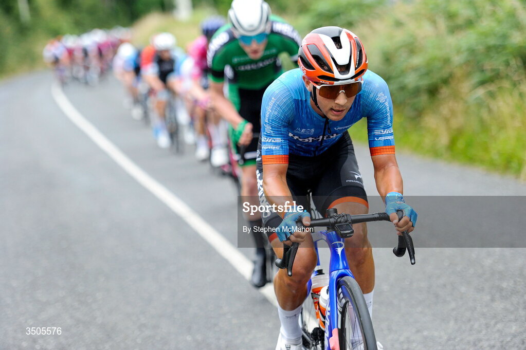 8 July 2026; Alex Botha of Hot Tubes during the Stage 2 of 2026 Junior Tour of Ireland in West Clare. Photo by Stephen McMahon/Sportsfile