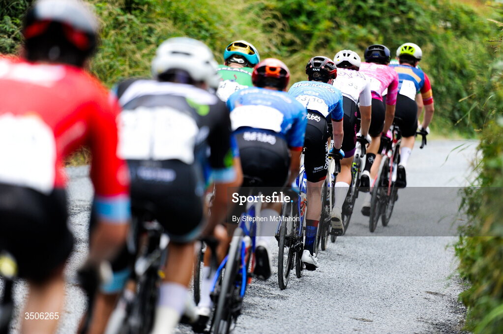 9 July 2026; A general view of the peloton during Stage 3 of 2026 Junior Tour of Ireland in East Clare. Photo by Stephen McMahon/Sportsfile