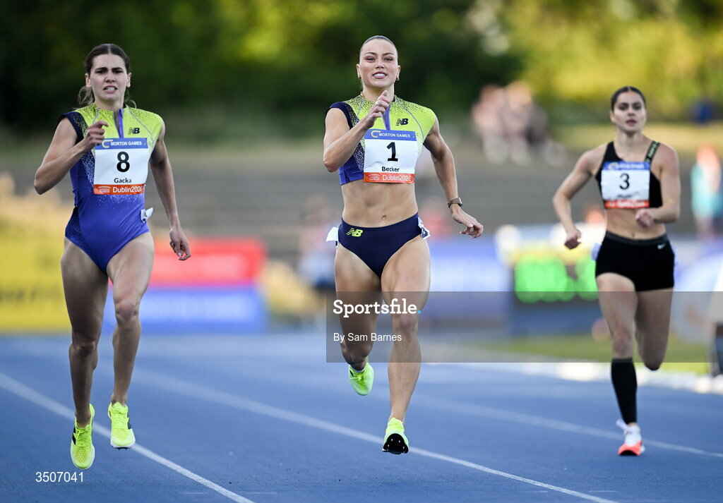 10 July 2026; Sophie Becker of Ireland competes in the Bon Secours Hospital Dublin women's 400m during the Morton Games at Morton Stadium in Santry, Dublin. Photo by Sam Barnes/Sportsfile