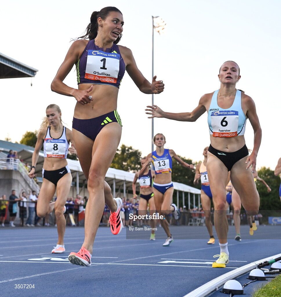 10 July 2026; Sophie O'Sullivan of Ireland crosses the finish line to win the Fashionflo women's 1500m during the Morton Games at Morton Stadium in Santry, Dublin. Photo by Sam Barnes/Sportsfile