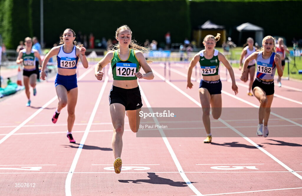11 July 2026; Ellie Oldrey of Rathfarnham W.S.A.F. A.C. wins the U17 girl's 200m during day three of the 123.ie National Championships at Tullamore Harriers Athletics Club in Tullamore, Offaly. Photo by Paul Phelan/Sportsfile