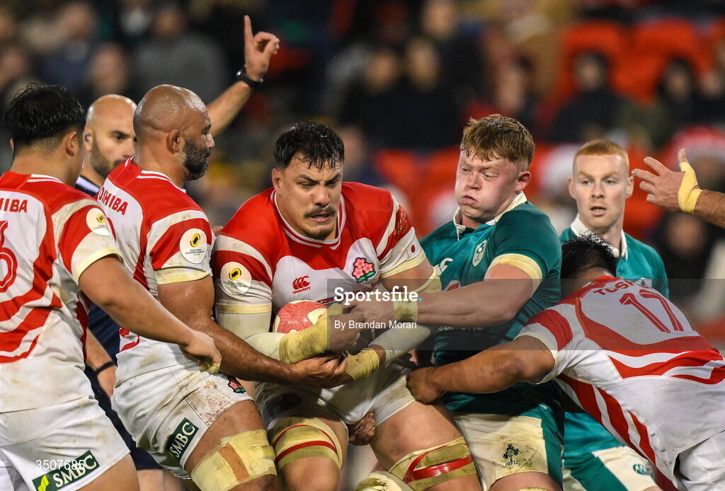 11 July 2026; Ben Gunter of Japan in action against Bryn Ward of Ireland during the 2026 Nations Championship Round Two match between Japan and Ireland at McDonald Jones Stadium in Newcastle, Australia. Photo by Brendan Moran/Sportsfile