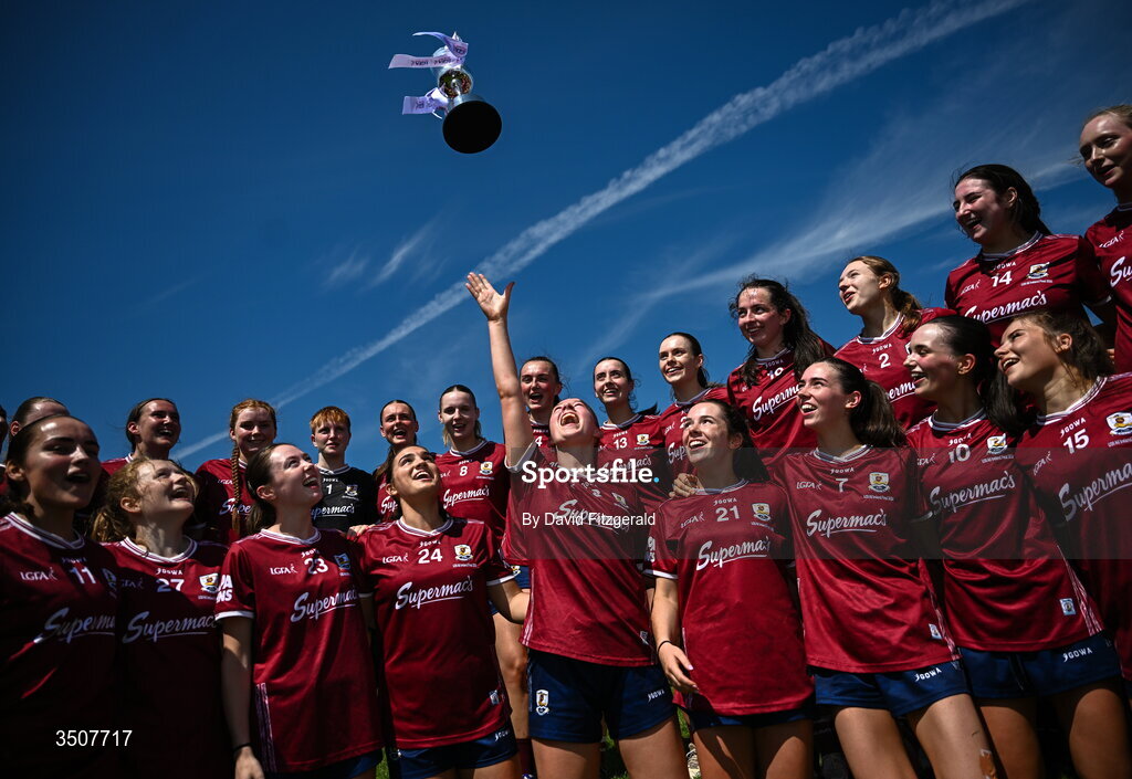 11 July 2026; Galway players celebrate with the cup after the 2026 LGFA All-Ireland U20 final match between Donegal and Galway at Kilcoyne Memorial Park in Tubbercurry, Sligo. Photo by David Fitzgerald/Sportsfile