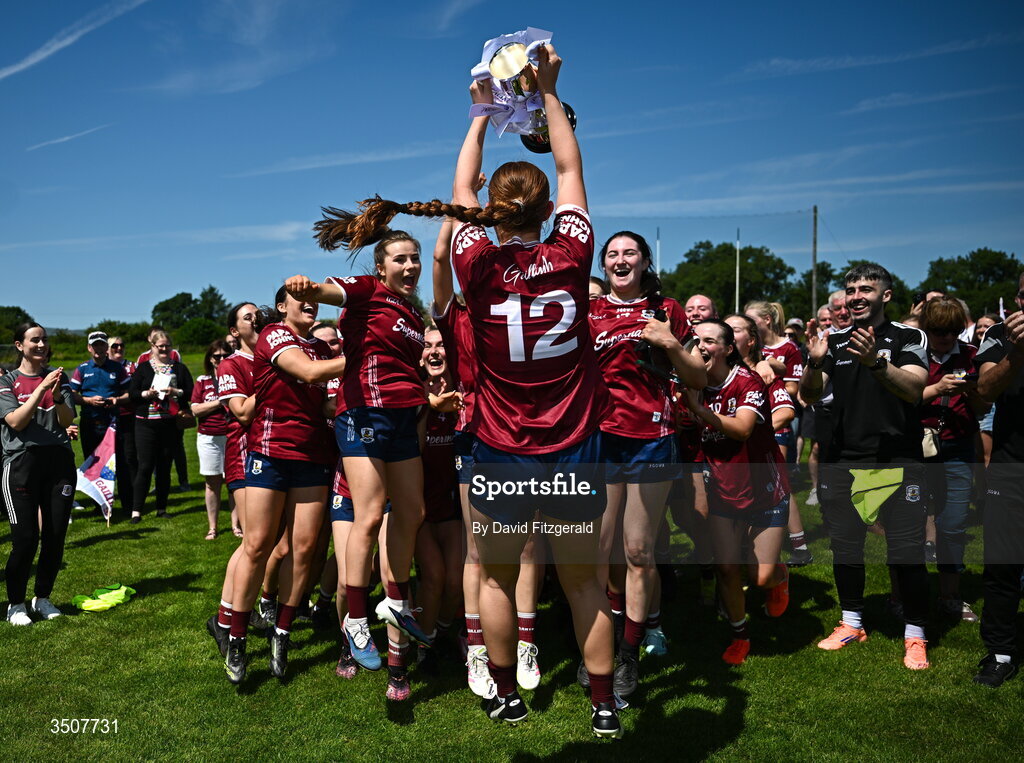 11 July 2026; Galway players celebrate with the cup after the 2026 LGFA All-Ireland U20 final match between Donegal and Galway at Kilcoyne Memorial Park in Tubbercurry, Sligo. Photo by David Fitzgerald/Sportsfile