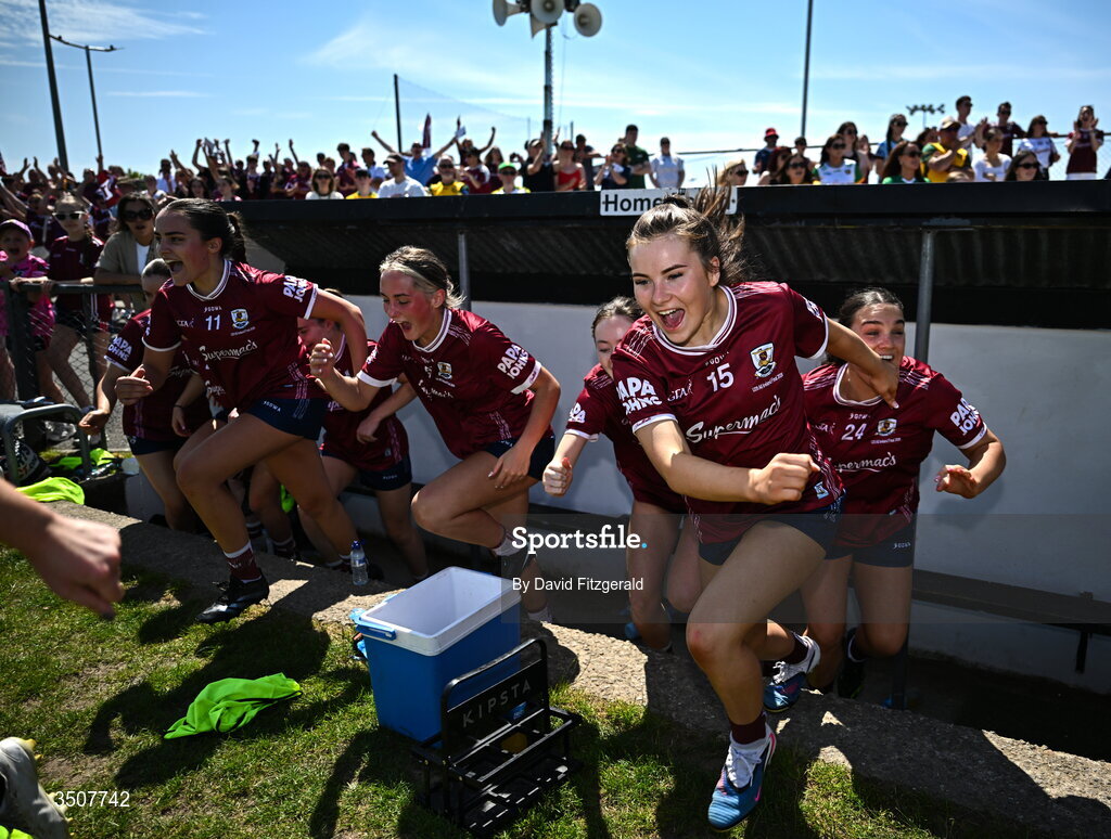 11 July 2026; Ava Heneghan of Galway, 15, and team mates run on from the subs bench to celebrate at the final whistle during the 2026 LGFA All-Ireland U20 final match between Donegal and Galway at Kilcoyne Memorial Park in Tubbercurry, Sligo. Photo by David Fitzgerald/Sportsfile
