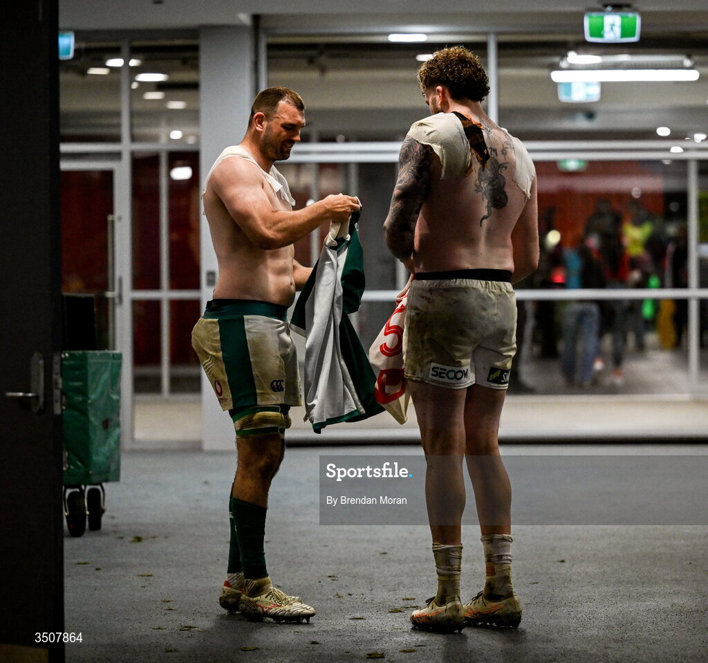 11 July 2026; Team captains Tadhg Beirne of Ireland and Warner Dearns of Japan after swopping jerseys after the 2026 Nations Championship Round Two match between Japan and Ireland at McDonald Jones Stadium in Newcastle, Australia. Photo by Brendan Moran/Sportsfile