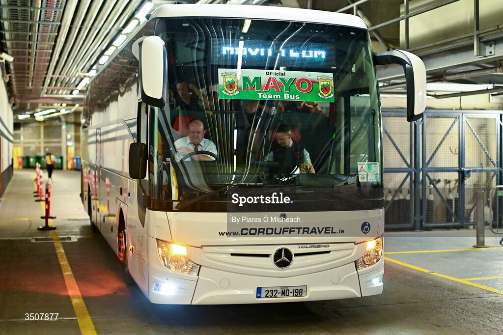 11 July 2026; The Mayo team bus arrives before the GAA Football All-Ireland Senior Championship semi-final match between Mayo and Louth at Croke Park in Dublin. Photo by Piaras Ó Mídheach/Sportsfile