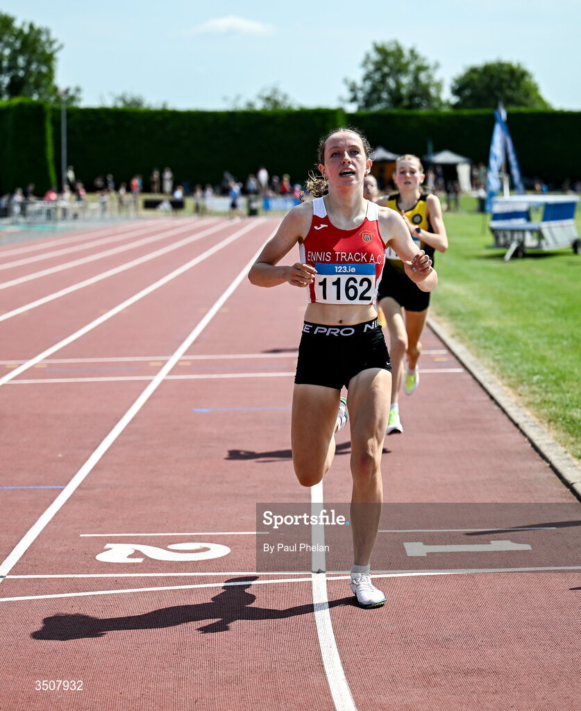 11 July 2026; Aisling Kelly of Ennis Track A.C. wins the U17 girl's 1500m during day three of the 123.ie National Championships at Tullamore Harriers Athletics Club in Tullamore, Offaly. Photo by Paul Phelan/Sportsfile
