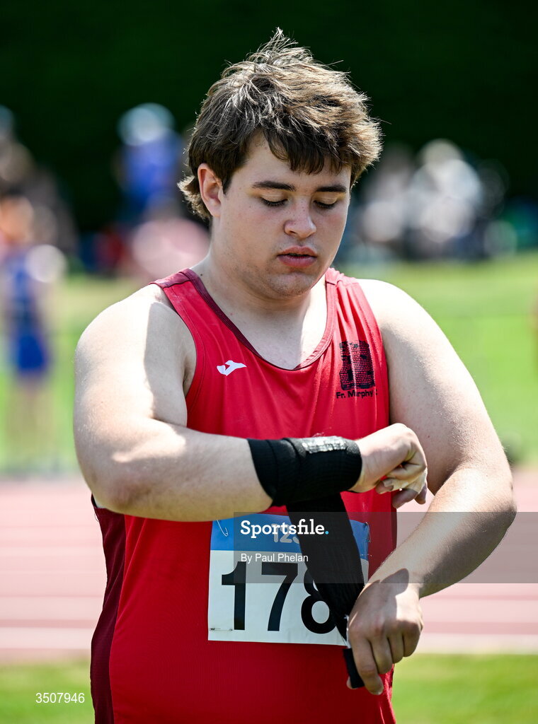 11 July 2026; Tehan Stander of Fr. Murphy A.C. prepares his strapping during the U18 boy's Shot Put during day three of the 123.ie National Championships at Tullamore Harriers Athletics Club in Tullamore, Offaly. Photo by Paul Phelan/Sportsfile