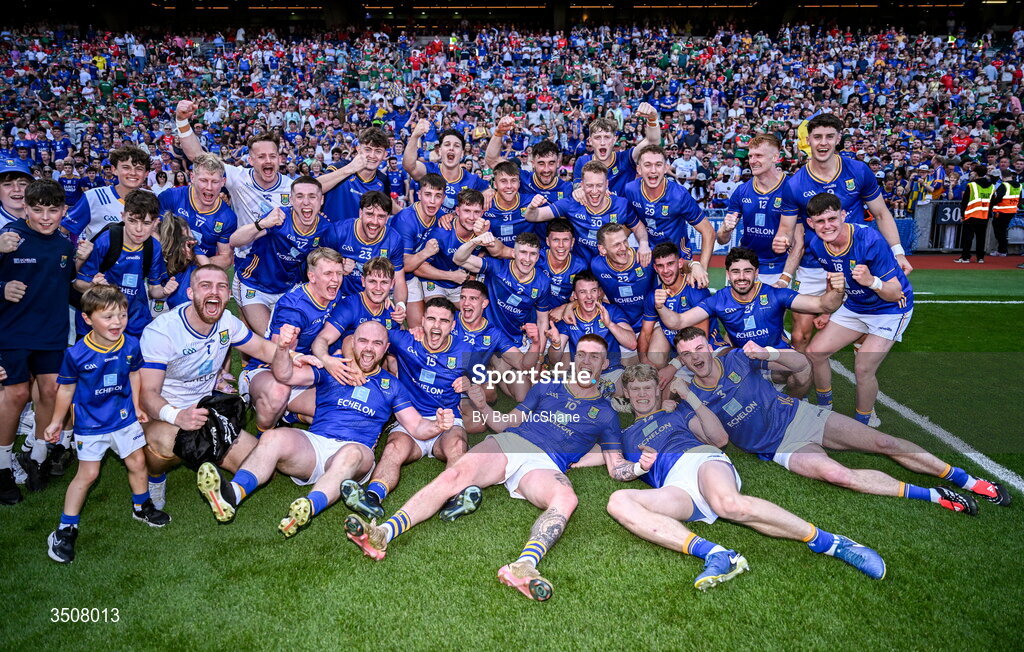 11 July 2026; Wicklow players celebrate with the Tailteanne Cup after the Tailteann Cup final match between Down and Wicklow at Croke Park in Dublin. Photo by Ben McShane/Sportsfile