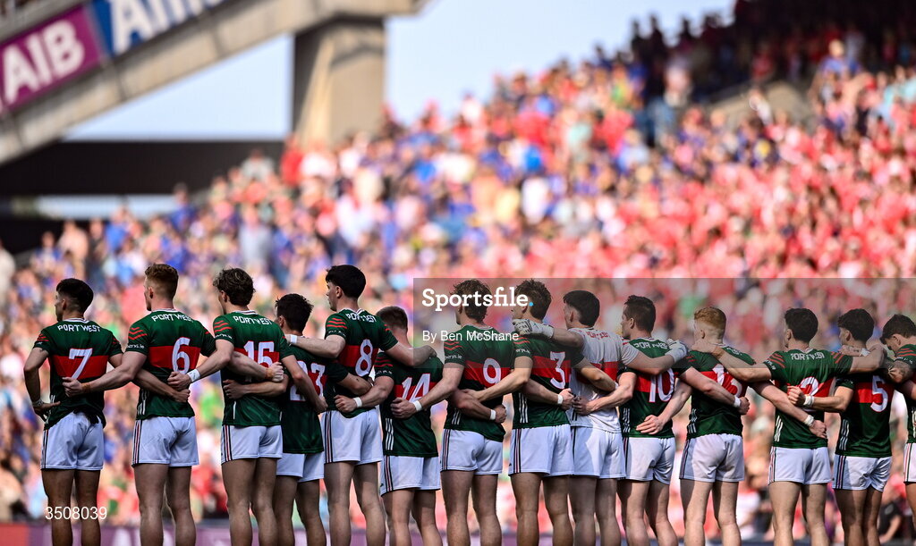 11 July 2026; Mayo players stand for Amhrán na bhFiann before the GAA Football All-Ireland Senior Championship semi-final match between Mayo and Louth at Croke Park in Dublin. Photo by Ben McShane/Sportsfile