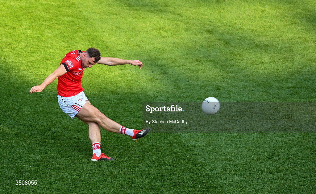 11 July 2026; Sam Mulroy of Louth kicks a two pointer from a free during the GAA Football All-Ireland Senior Championship semi-final match between Mayo and Louth at Croke Park in Dublin. Photo by Stephen McCarthy/Sportsfile