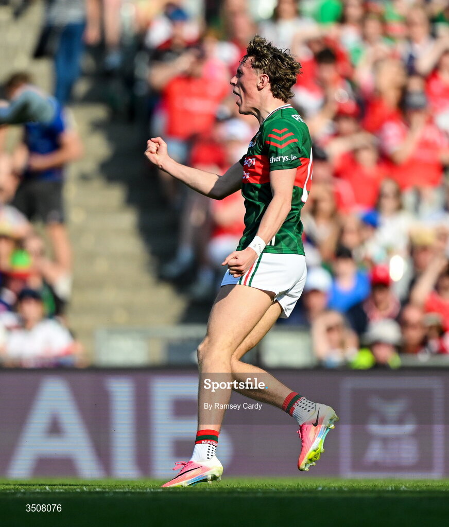 11 July 2026; Kobe McDonald of Mayo celebrates after scoring a point during the GAA Football All-Ireland Senior Championship semi-final match between Mayo and Louth at Croke Park in Dublin. Photo by Ramsey Cardy/Sportsfile