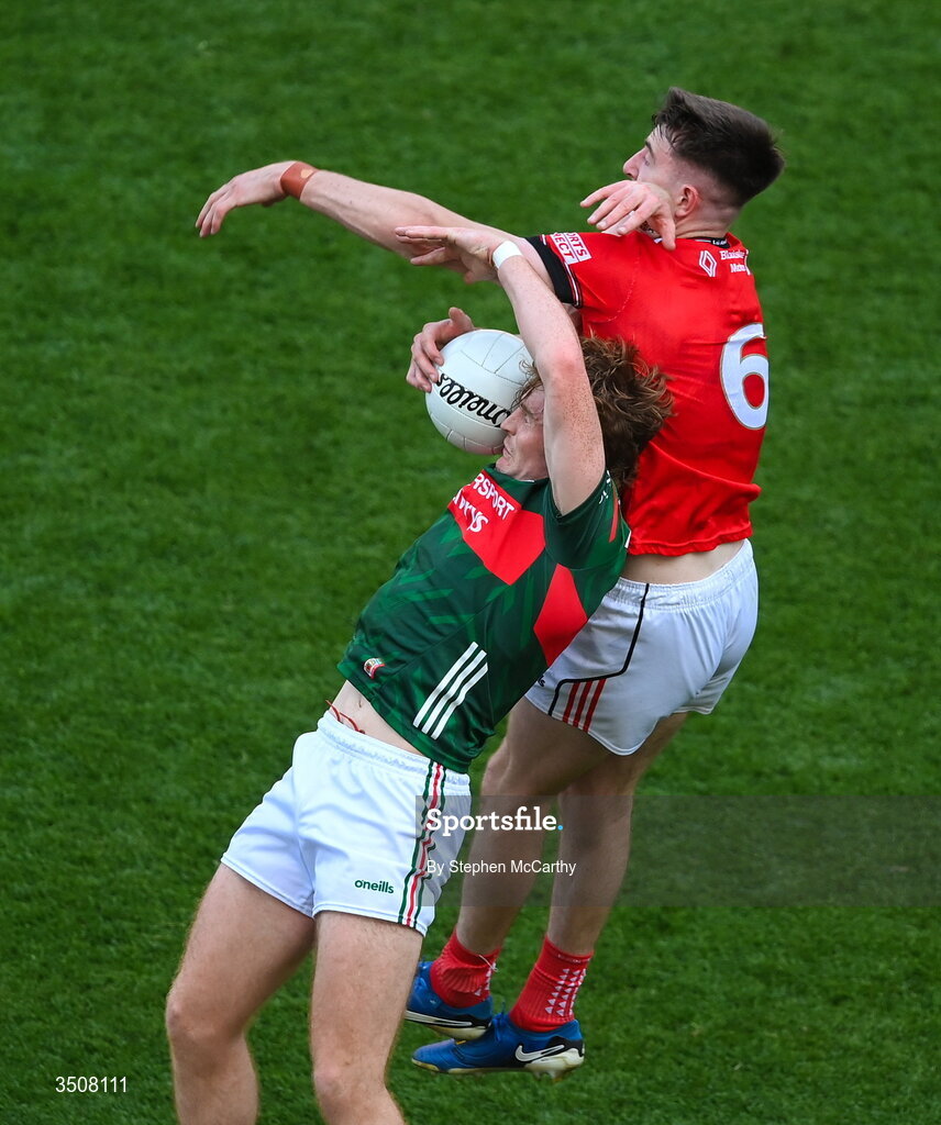 11 July 2026; Jack Carney of Mayo in action against Dara McDonnell of Louth during the GAA Football All-Ireland Senior Championship semi-final match between Mayo and Louth at Croke Park in Dublin. Photo by Stephen McCarthy/Sportsfile
