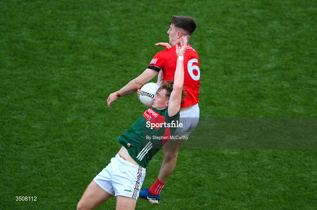 11 July 2026; Jack Carney of Mayo in action against Dara McDonnell of Louth during the GAA Football All-Ireland Senior Championship semi-final match between Mayo and Louth at Croke Park in Dublin. Photo by Stephen McCarthy/Sportsfile
