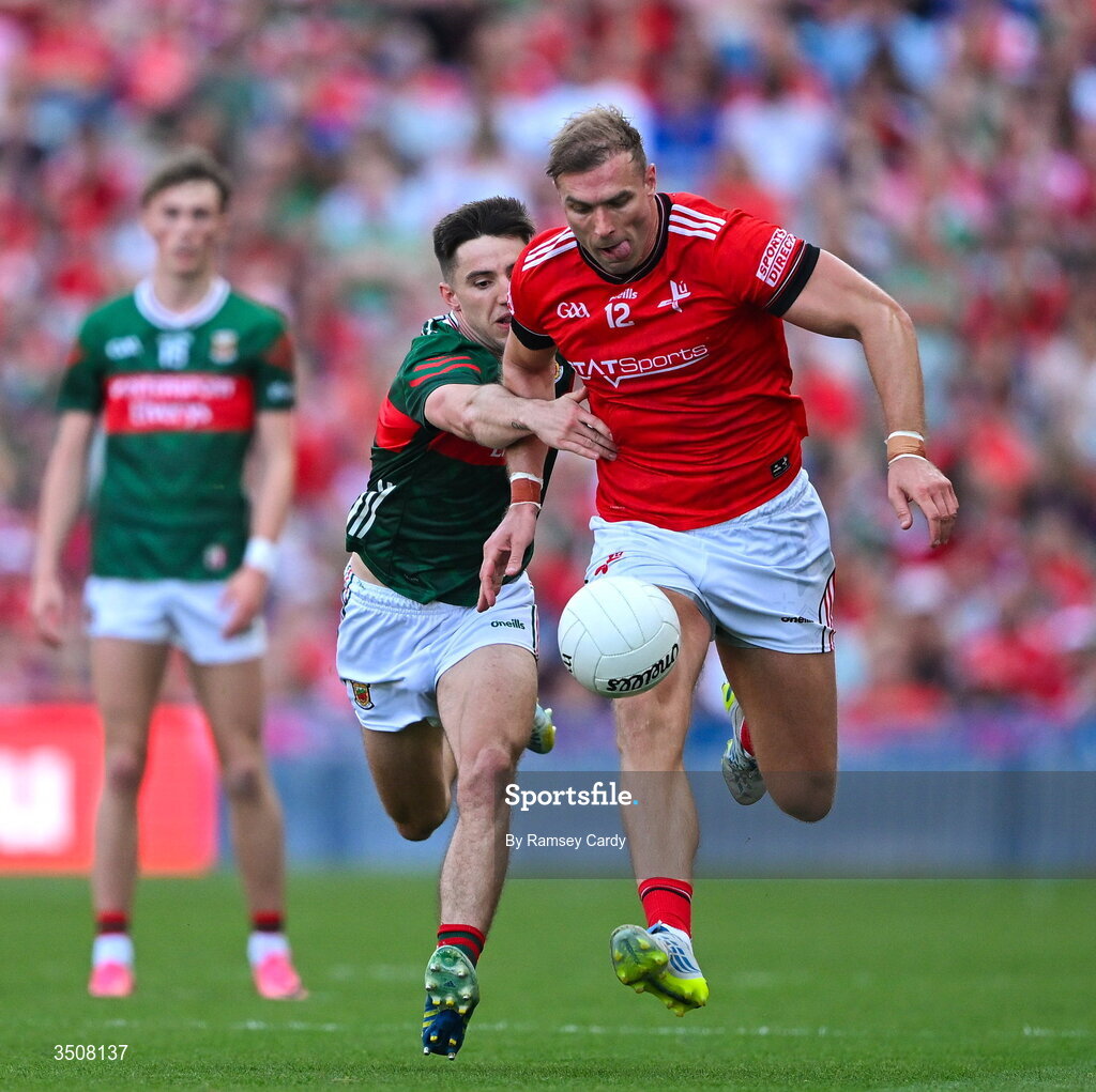 11 July 2026; Conor Grimes of Louth in action against Enda Hession of Mayo during the GAA Football All-Ireland Senior Championship semi-final match between Mayo and Louth at Croke Park in Dublin. Photo by Ramsey Cardy/Sportsfile