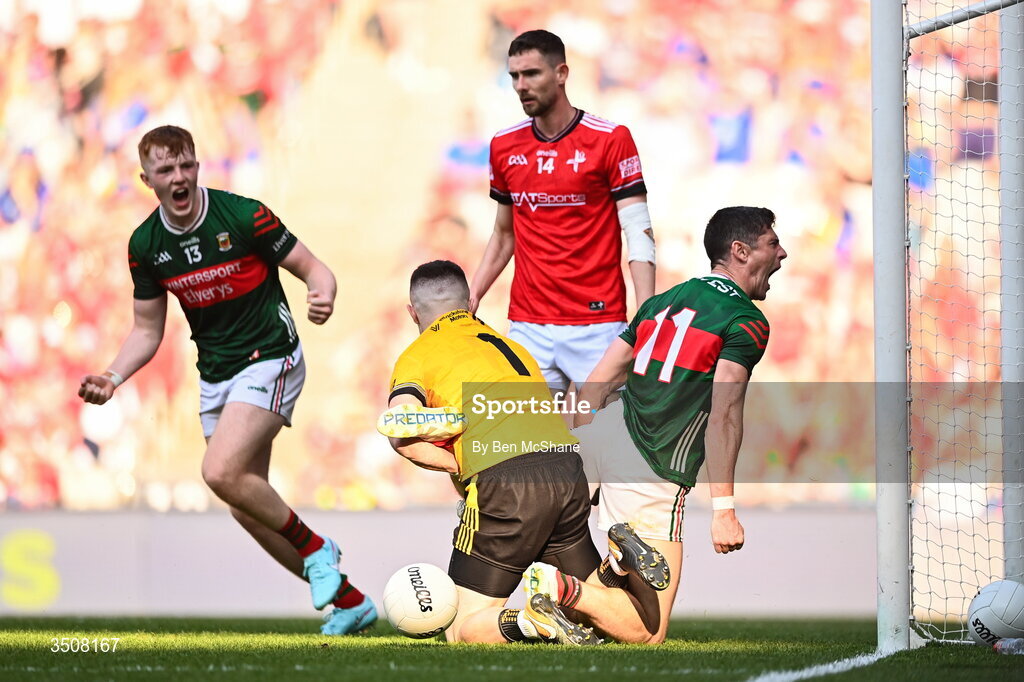 11 July 2026; Conor Loftus of Mayo, 11, celebrates after scoring his side's third goal during the GAA Football All-Ireland Senior Championship semi-final match between Mayo and Louth at Croke Park in Dublin. Photo by Ben McShane/Sportsfile