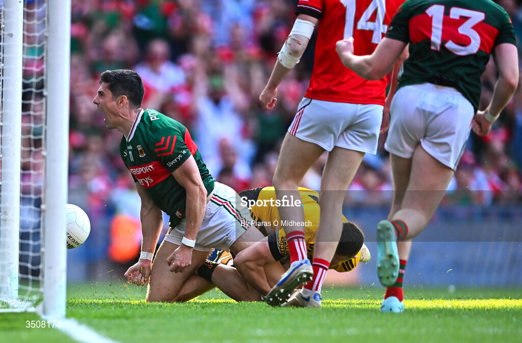 11 July 2026; Conor Loftus of Mayo celebrates scoring his side's third goal during the GAA Football All-Ireland Senior Championship semi-final match between Mayo and Louth at Croke Park in Dublin. Photo by Piaras Ó Mídheach/Sportsfile