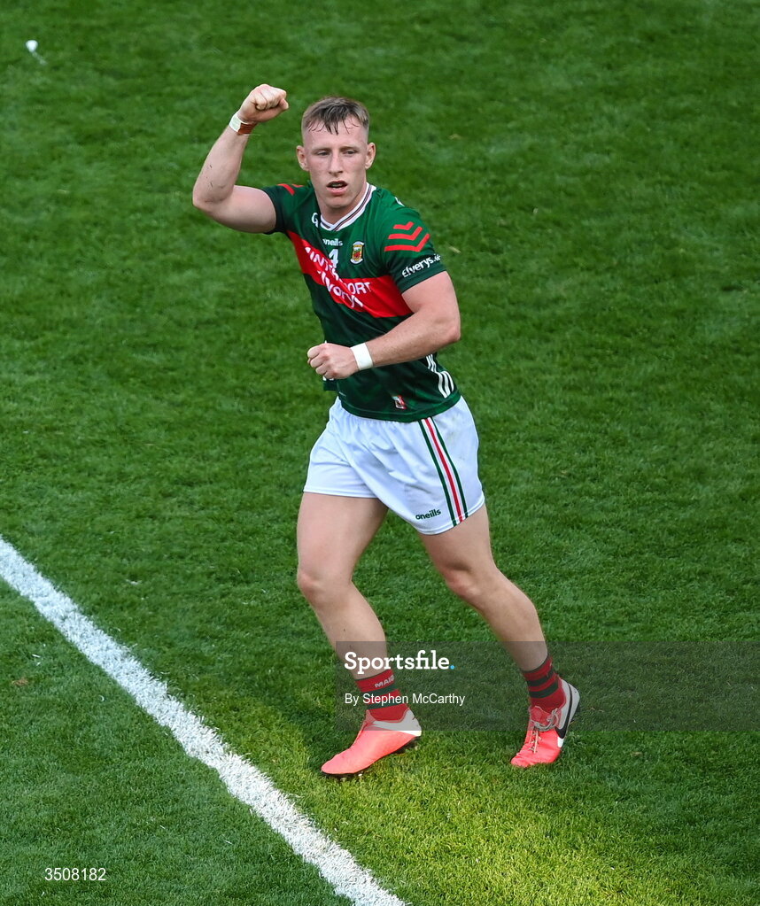 11 July 2026; Ryan O'Donoghue of Mayo celebrates kicking a score during the GAA Football All-Ireland Senior Championship semi-final match between Mayo and Louth at Croke Park in Dublin. Photo by Stephen McCarthy/Sportsfile