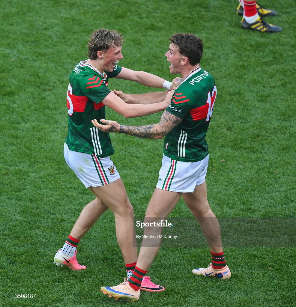 11 July 2026; Kobe McDonald, left, and Jordan Flynn of Mayo celebrate after the GAA Football All-Ireland Senior Championship semi-final match between Mayo and Louth at Croke Park in Dublin. Photo by Stephen McCarthy/Sportsfile