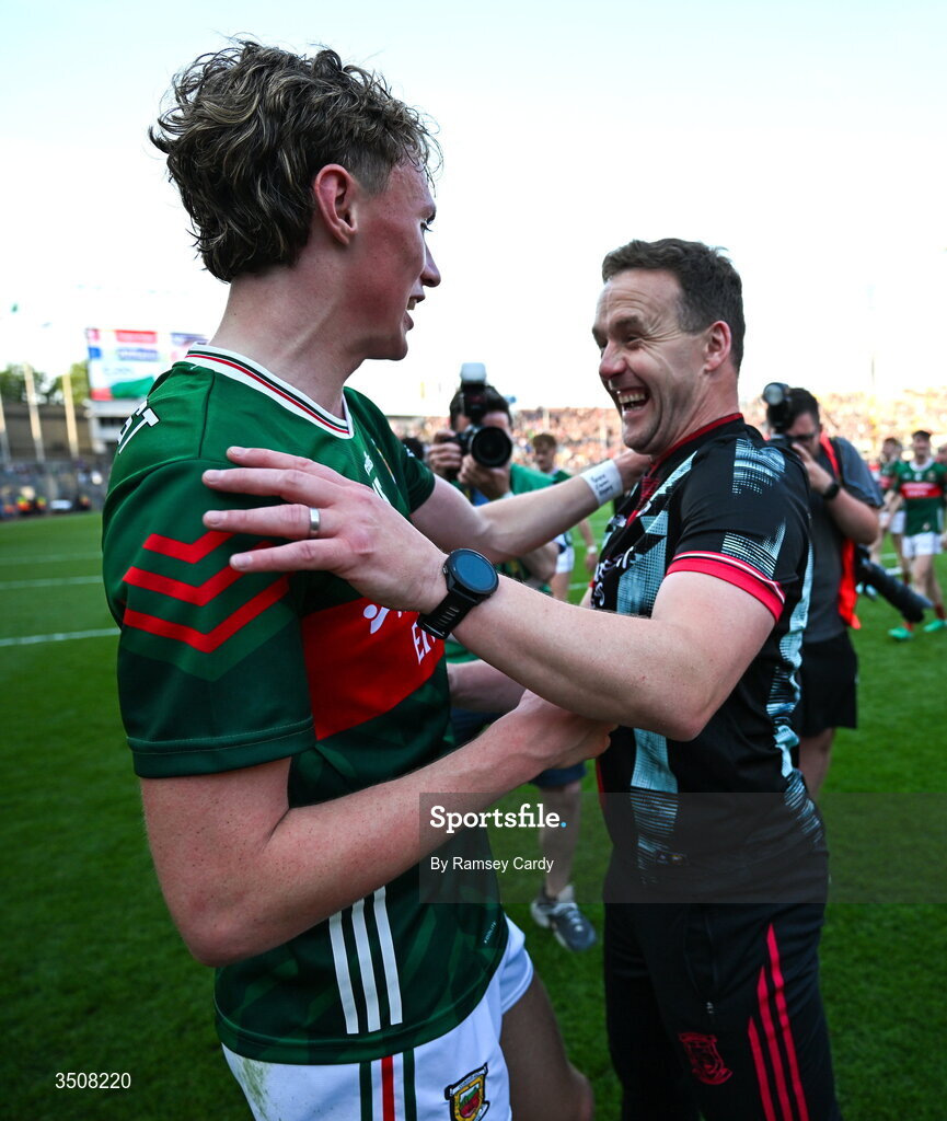 11 July 2026; Mayo manager Andy Moran, right, and Kobe McDonald of Mayo celebrate after the GAA Football All-Ireland Senior Championship semi-final match between Mayo and Louth at Croke Park in Dublin. Photo by Ramsey Cardy/Sportsfile