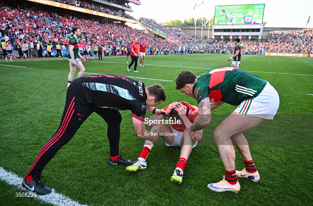 11 July 2026; Mayo manager Andy Moran, left, and Jordan Flynn of Mayo console Ciaran Byrne of Louth after the GAA Football All-Ireland Senior Championship semi-final match between Mayo and Louth at Croke Park in Dublin. Photo by Ben McShane/Sportsfile