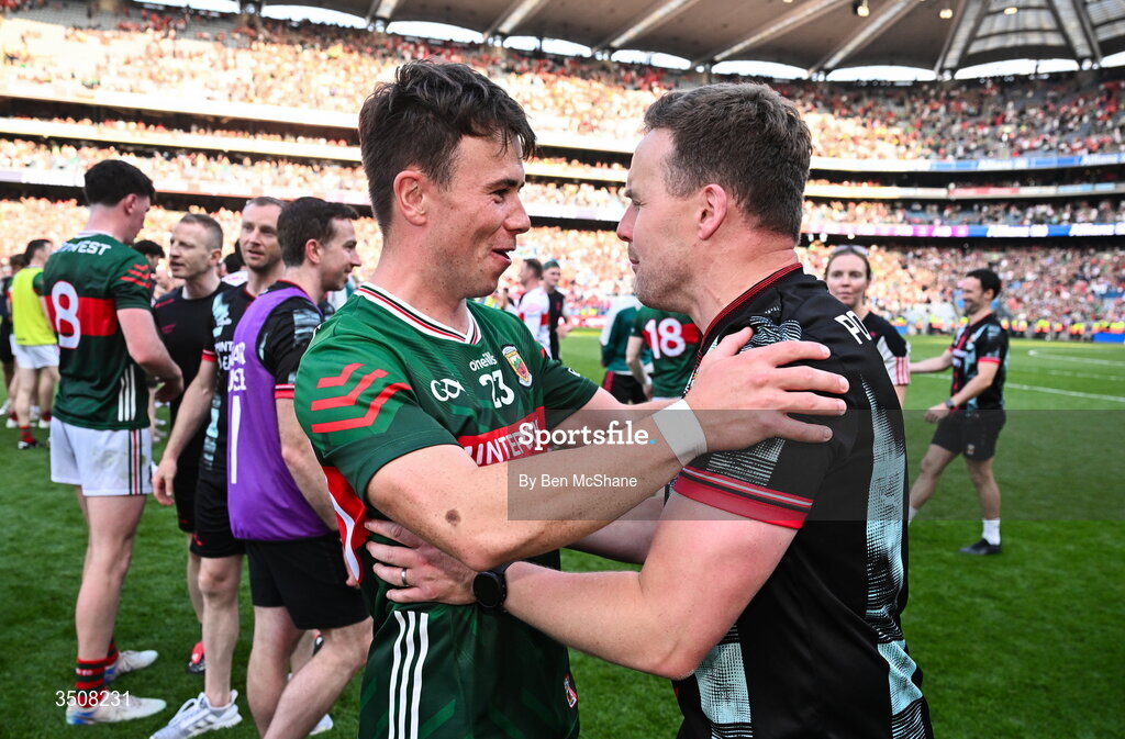 11 July 2026; Mayo manager Andy Moran celebrates with Paul Towey of Mayo after the GAA Football All-Ireland Senior Championship semi-final match between Mayo and Louth at Croke Park in Dublin. Photo by Ben McShane/Sportsfile