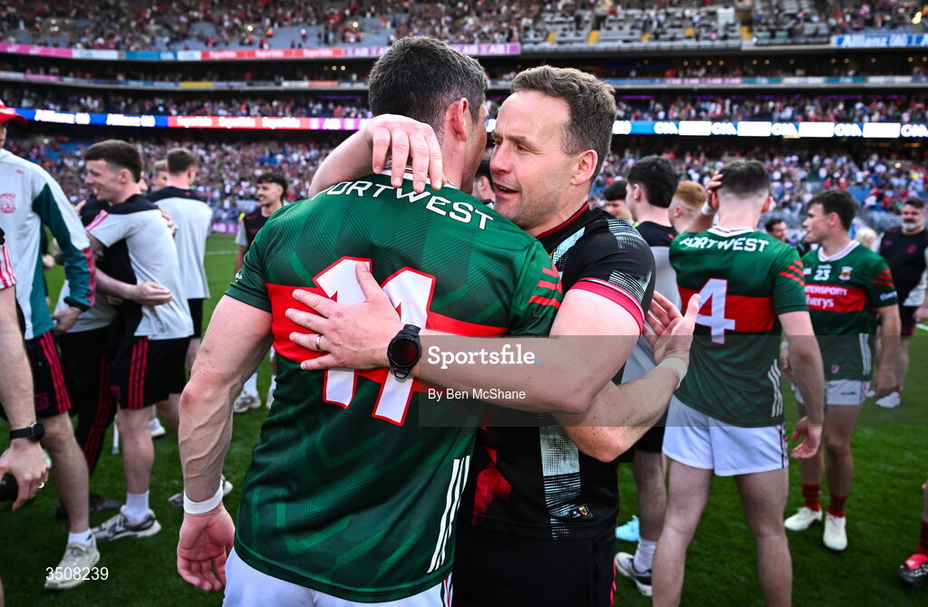 11 July 2026; Mayo manager Andy Moran celebrates with Conor Loftus of Mayo after the GAA Football All-Ireland Senior Championship semi-final match between Mayo and Louth at Croke Park in Dublin. Photo by Ben McShane/Sportsfile