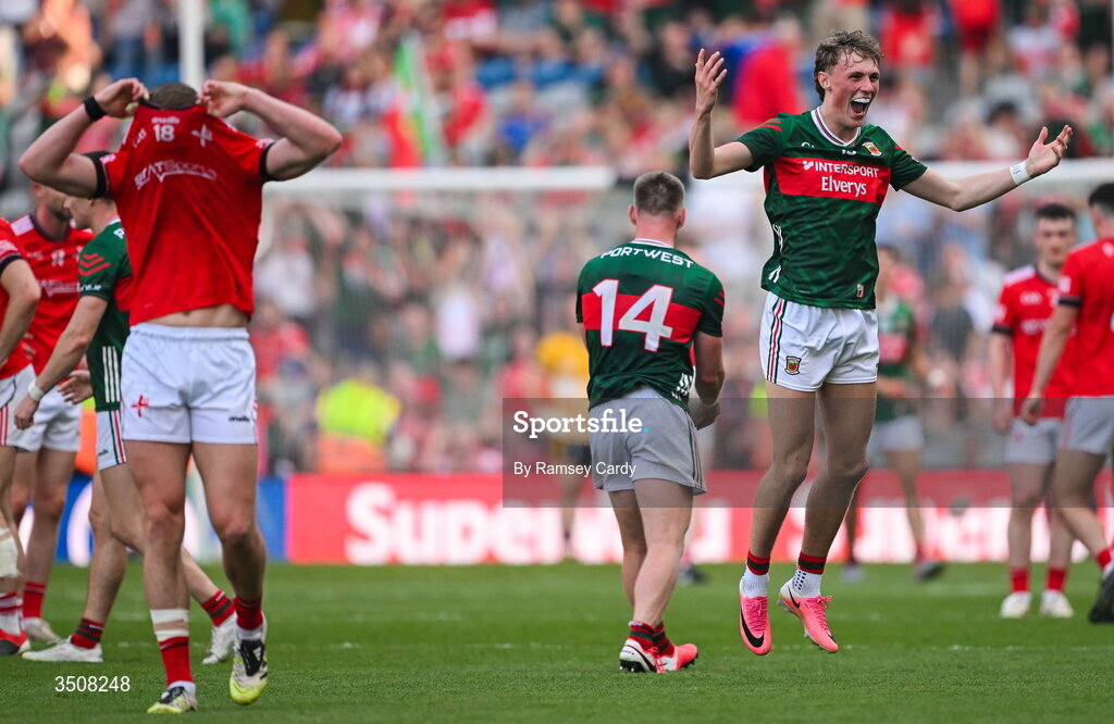 11 July 2026; Kobe McDonald of Mayo celebrates at the final whistle of the GAA Football All-Ireland Senior Championship semi-final match between Mayo and Louth at Croke Park in Dublin. Photo by Ramsey Cardy/Sportsfile
