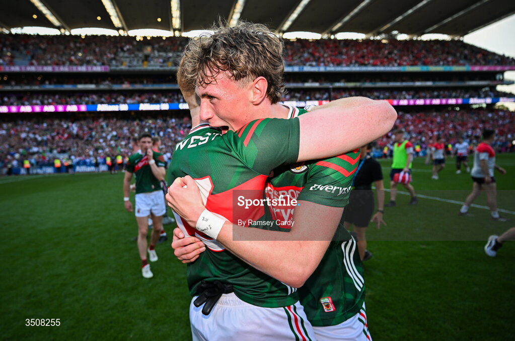 11 July 2026; Kobe McDonald, right, and Darragh Beirne of Mayo celebrate after the GAA Football All-Ireland Senior Championship semi-final match between Mayo and Louth at Croke Park in Dublin. Photo by Ramsey Cardy/Sportsfile