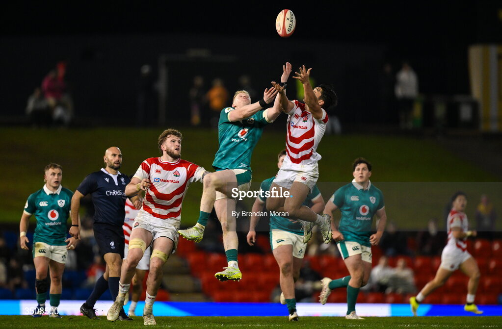 11 July 2026; Jamie Osborne of Ireland and Taira Main of Japan contest a high ball during the 2026 Nations Championship Round Two match between Japan and Ireland at McDonald Jones Stadium in Newcastle, Australia. Photo by Brendan Moran/Sportsfile