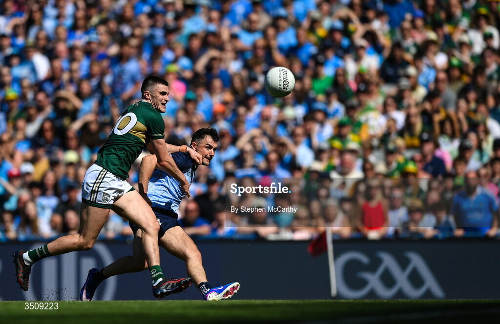 12 July 2026; Colm Basquel of Dublin in action against Seán O'Shea of Kerry during the GAA Football All-Ireland Senior Championship semi-final match between Dublin and Kerry at Croke Park in Dublin. Photo by Stephen McCarthy/Sportsfile