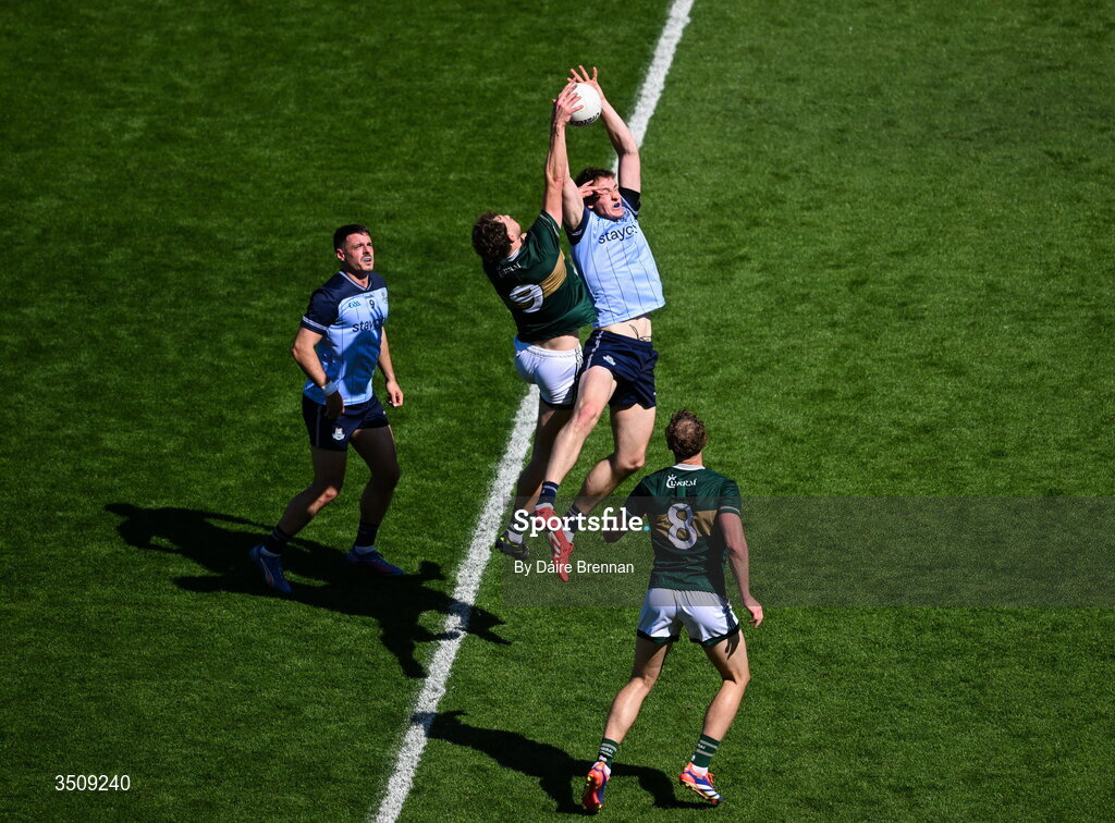 12 July 2026; Peadar Ó Cofaigh Byrne of Dublin in action against Seán O'Brien of Kerry during the GAA Football All-Ireland Senior Championship semi-final match between Dublin and Kerry at Croke Park in Dublin. Photo by Daire Brennan/Sportsfile