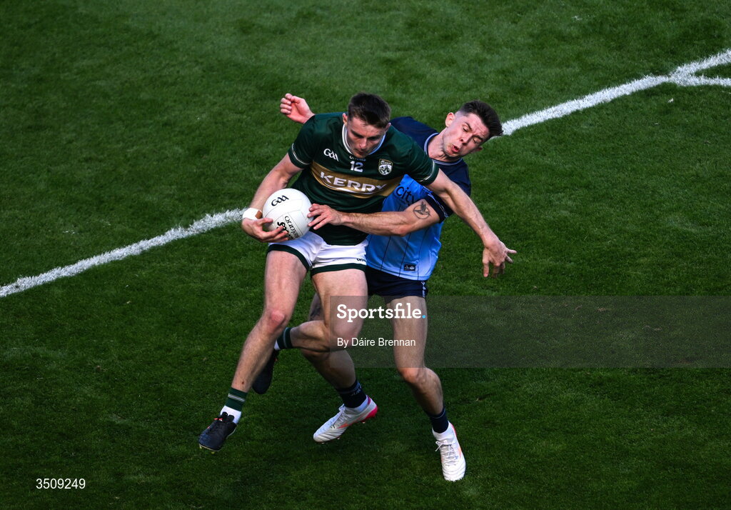 12 July 2026; Diarmuid O'Connor of Kerry in action against David Byrne of Dublin during the GAA Football All-Ireland Senior Championship semi-final match between Dublin and Kerry at Croke Park in Dublin. Photo by Daire Brennan/Sportsfile