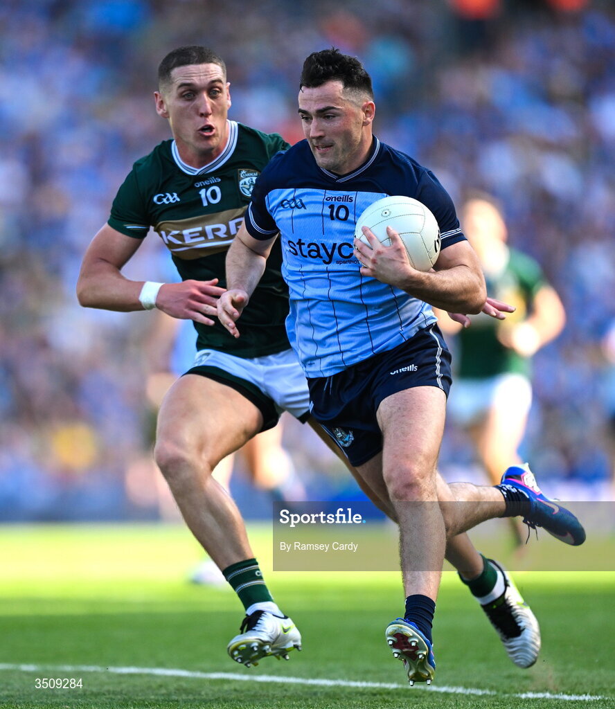 12 July 2026; Colm Basquel of Dublin in action against Joe O'Connor of Kerry during the GAA Football All-Ireland Senior Championship semi-final match between Dublin and Kerry at Croke Park in Dublin. Photo by Ramsey Cardy/Sportsfile