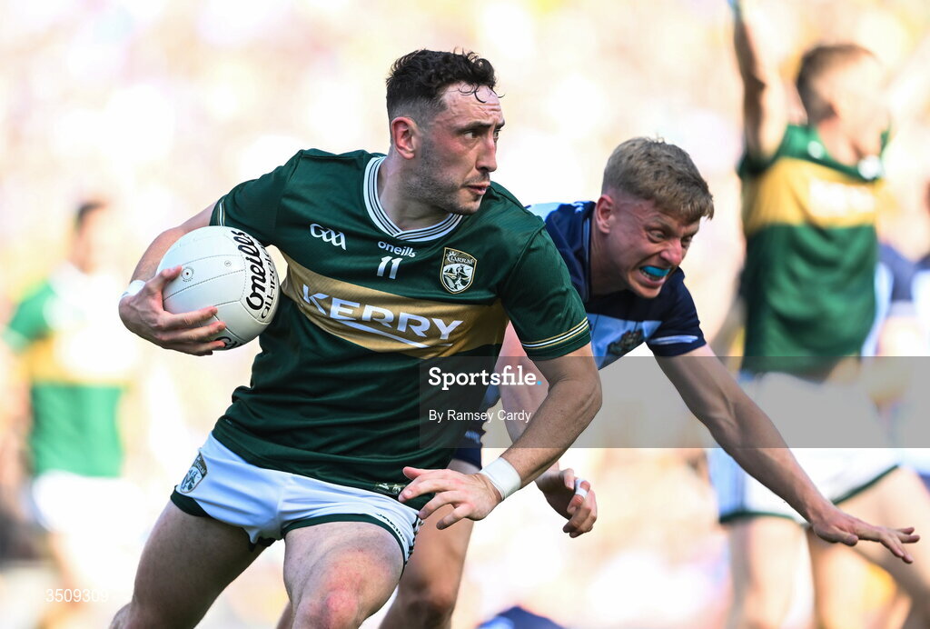 12 July 2026; Paudie Clifford of Kerry in action against Cian Murphy of Dublin during the GAA Football All-Ireland Senior Championship semi-final match between Dublin and Kerry at Croke Park in Dublin. Photo by Ramsey Cardy/Sportsfile